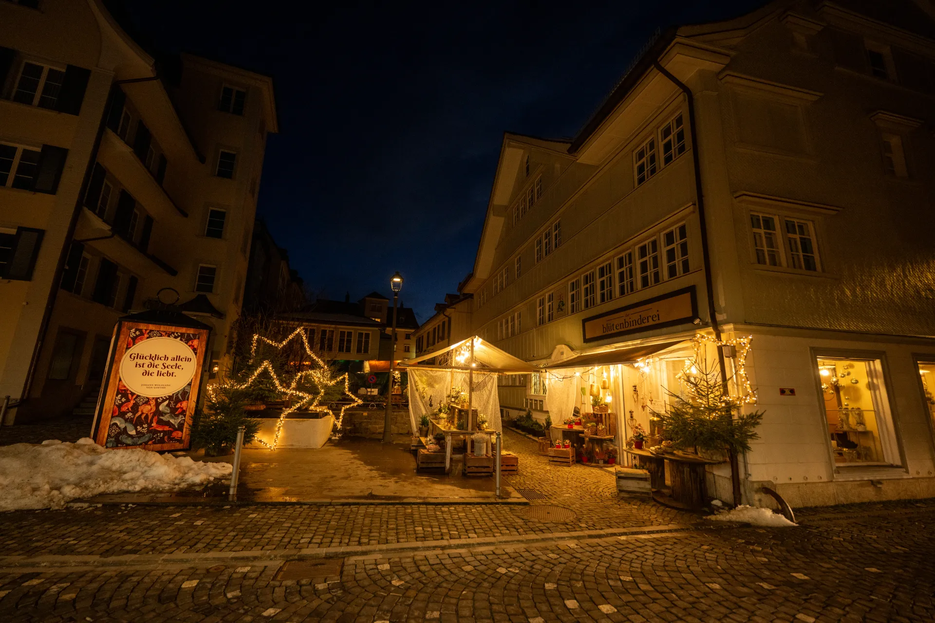 Kreatives Werkeln am Blumenbinden